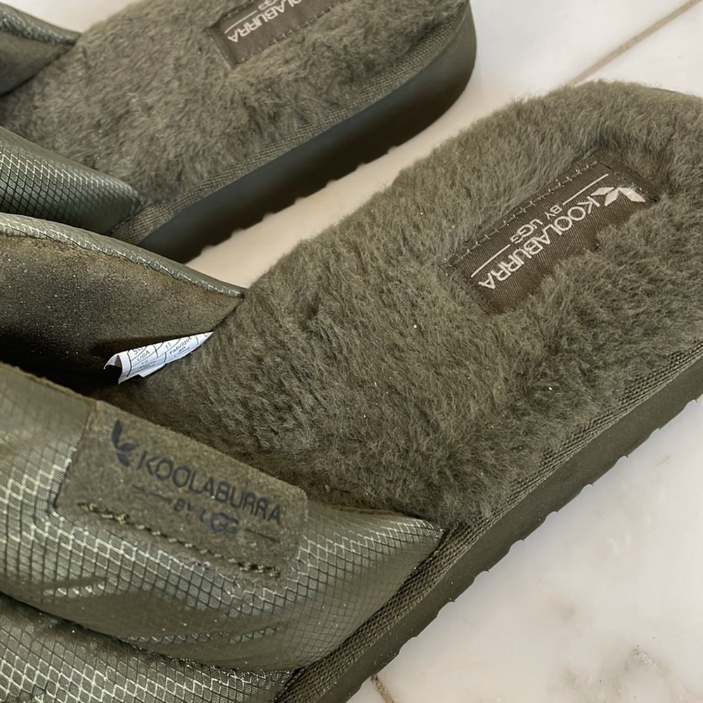 NWOT Koolaburra by UGG, men’s 12, army green slippers comfort slip on fuzzy - Picture 2 of 7